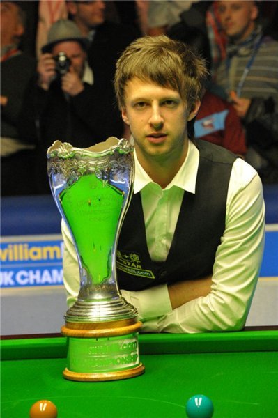 竞争激烈的 竞争激烈的