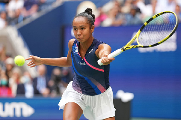 部对中场的 部对中场的