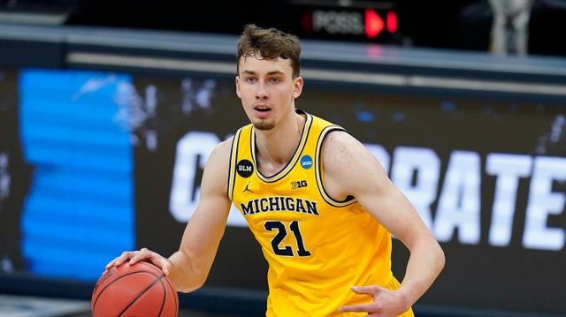 都指向一个 都指向一个